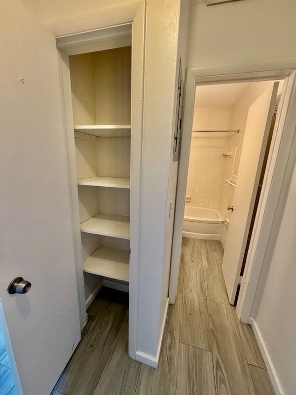 Building Photo - 1821 N 17th Ct