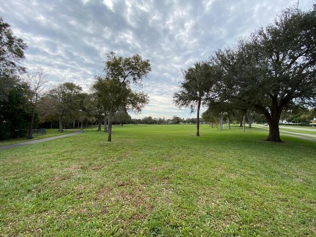 Building Photo - 41 Buxton Ln