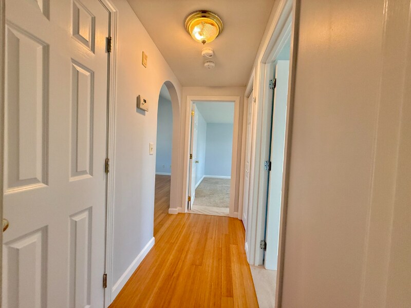 Building Photo - 56 Center St