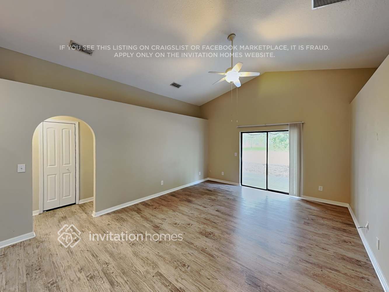 Building Photo - 2166 Bexley Dr