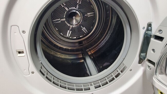 Building Photo - Spacious 2 Bedroom, 1 Bathroom Moraga Condo