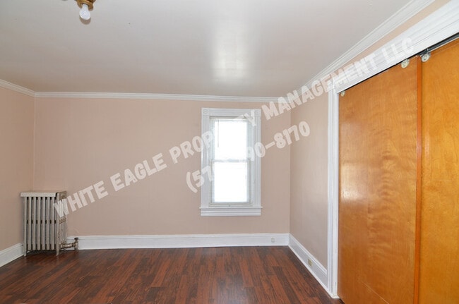 Building Photo - 1724 Brick Ave