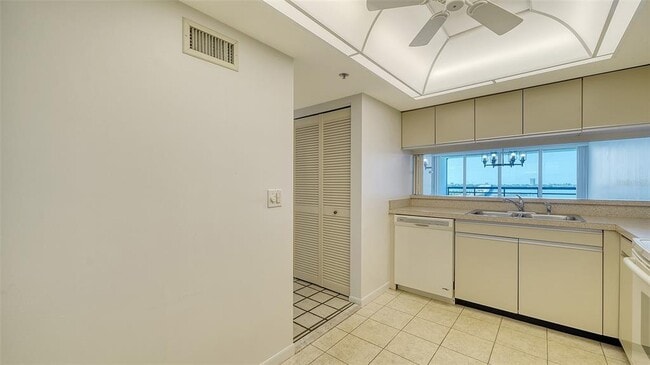 Building Photo - 888 Boulevard of the Arts Blvd