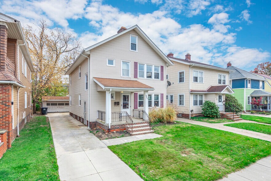 Building Photo - 2085 Marlowe Ave