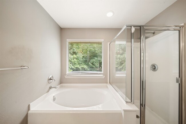 Building Photo - 3 Whitekirk Pl