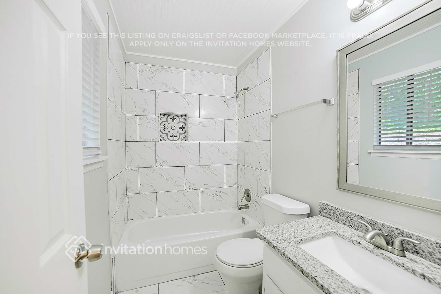 Building Photo - 616 Candlewick Ln NW