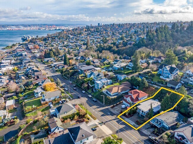 Building Photo - Mid-Century Modern with Puget Sound Views ...