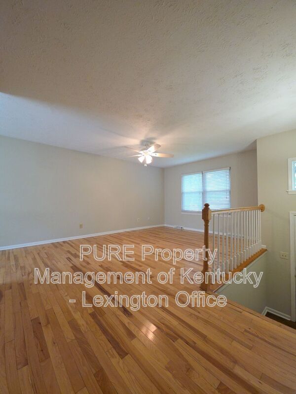Building Photo - 3432 Warwick Ct