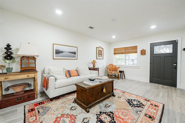 Building Photo - 3211 Crest Ridge Dr