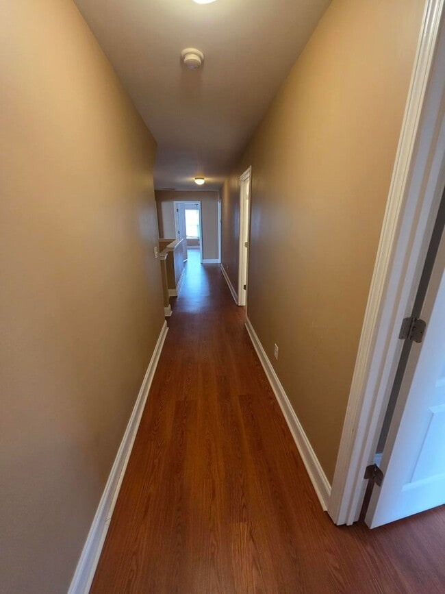 Building Photo - 9 Haven Point