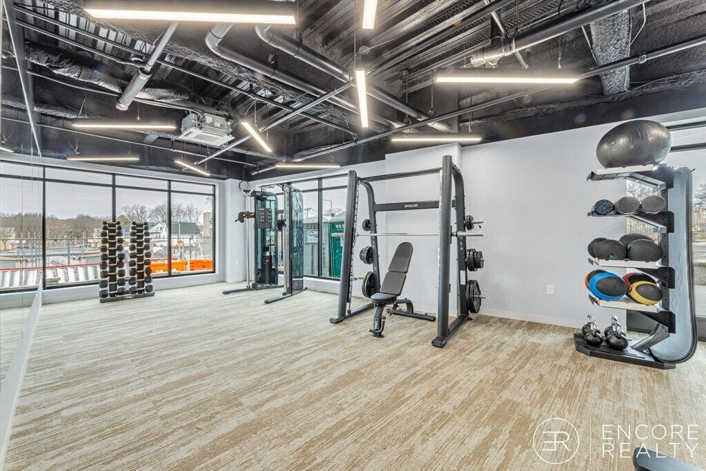 Building Photo - 375 Cummins Hwy