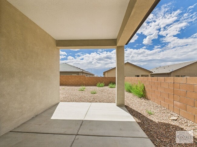 Building Photo - Brand New DR Horton Home Available Now
