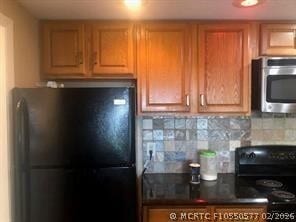 Building Photo - 4174 Inverrary Dr