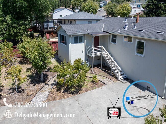 Building Photo - Lovely 3 bedroom Benicia home near Willow Glen Park