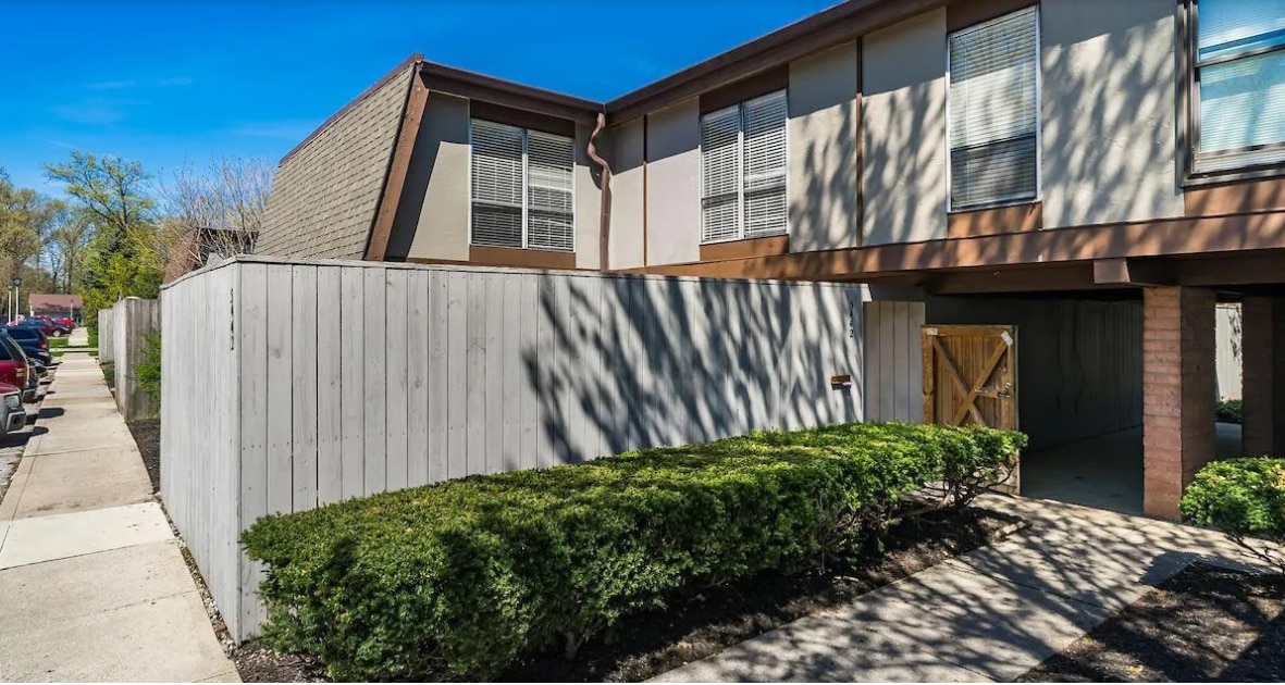 Building Photo - 5442 Worthington Forest Pl W