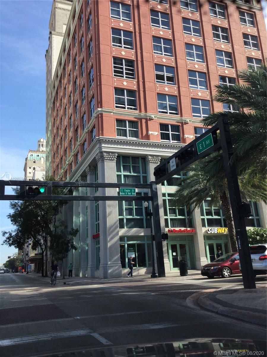 Building Photo - 111 E Flagler St