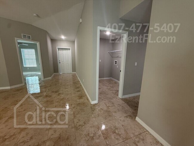 Building Photo - 577 Sea Fury Ave SW