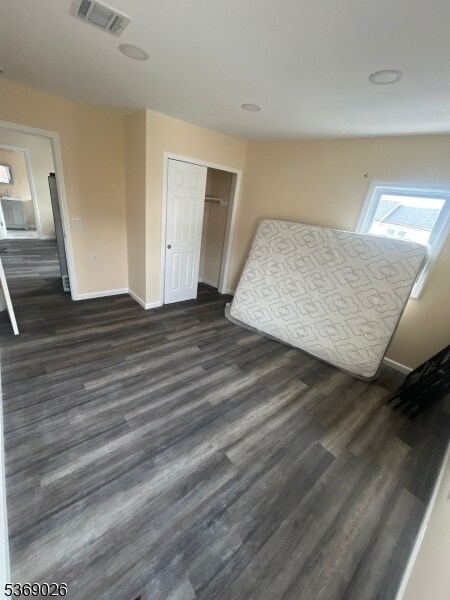 Building Photo - 287 Orange St