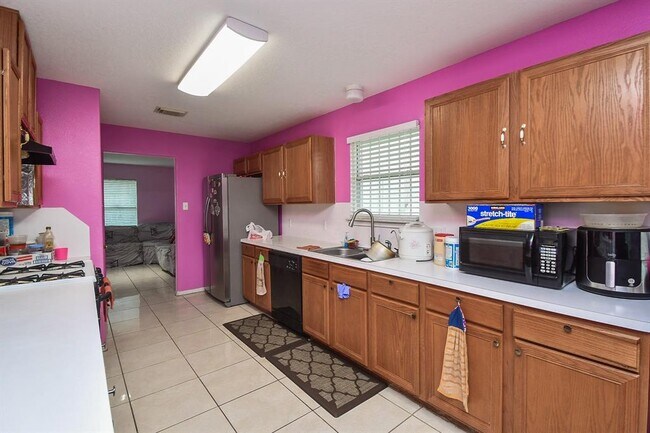 Building Photo - 7926 Westington Ln