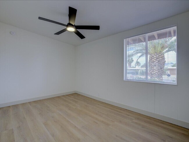 Building Photo - Fully Remodeled 3BR Home + Detached Bonus Room | Private Yard | Central A/C