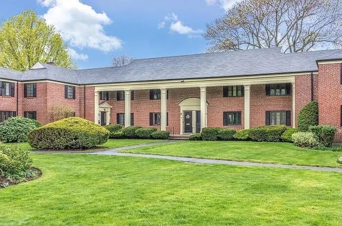 Landscaping, Trash, and Snow Removal included - 36 Pierce Rd