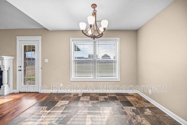 Building Photo - 1725 Autumnwood Blvd