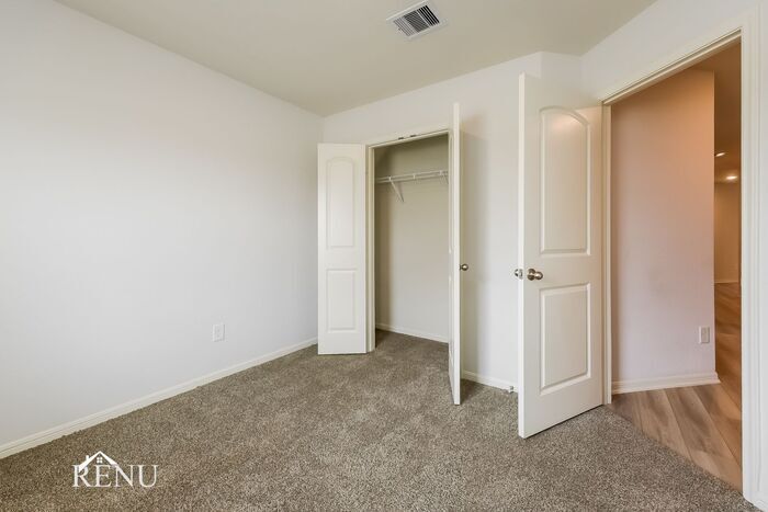 Building Photo - 10519 Copper Ridge Dr