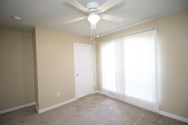 Building Photo - 3BR Home Near NAS Pensacola with 1-Car Garage, Fenced Backyard & Open Kitchen