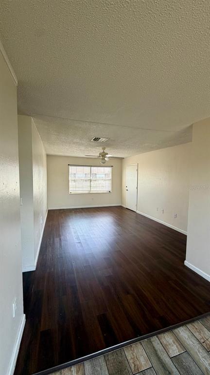 Building Photo - 1920 E Edgewood Dr