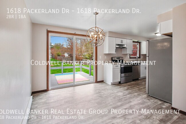 Building Photo - 1618 Packerland Dr