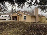 Building Photo - 4005 Chisholm Trail