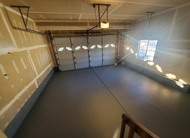 Building Photo - 1528 W 7270 S