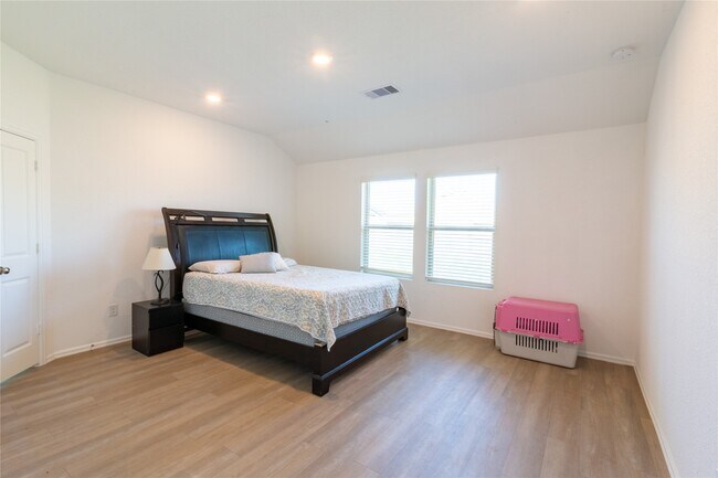 Building Photo - 7522 Greenbriar Cayon Ln