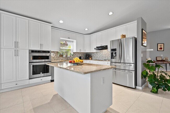 Building Photo - 15151 Banbury Ct