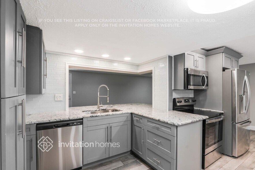 Building Photo - 3016 Palamore Dr