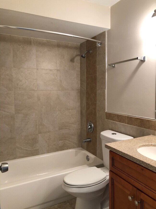Building Photo - 12324 Fox Hound Ct