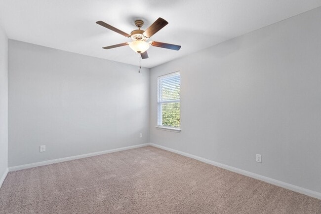 Building Photo - 3932 Northaven Trail