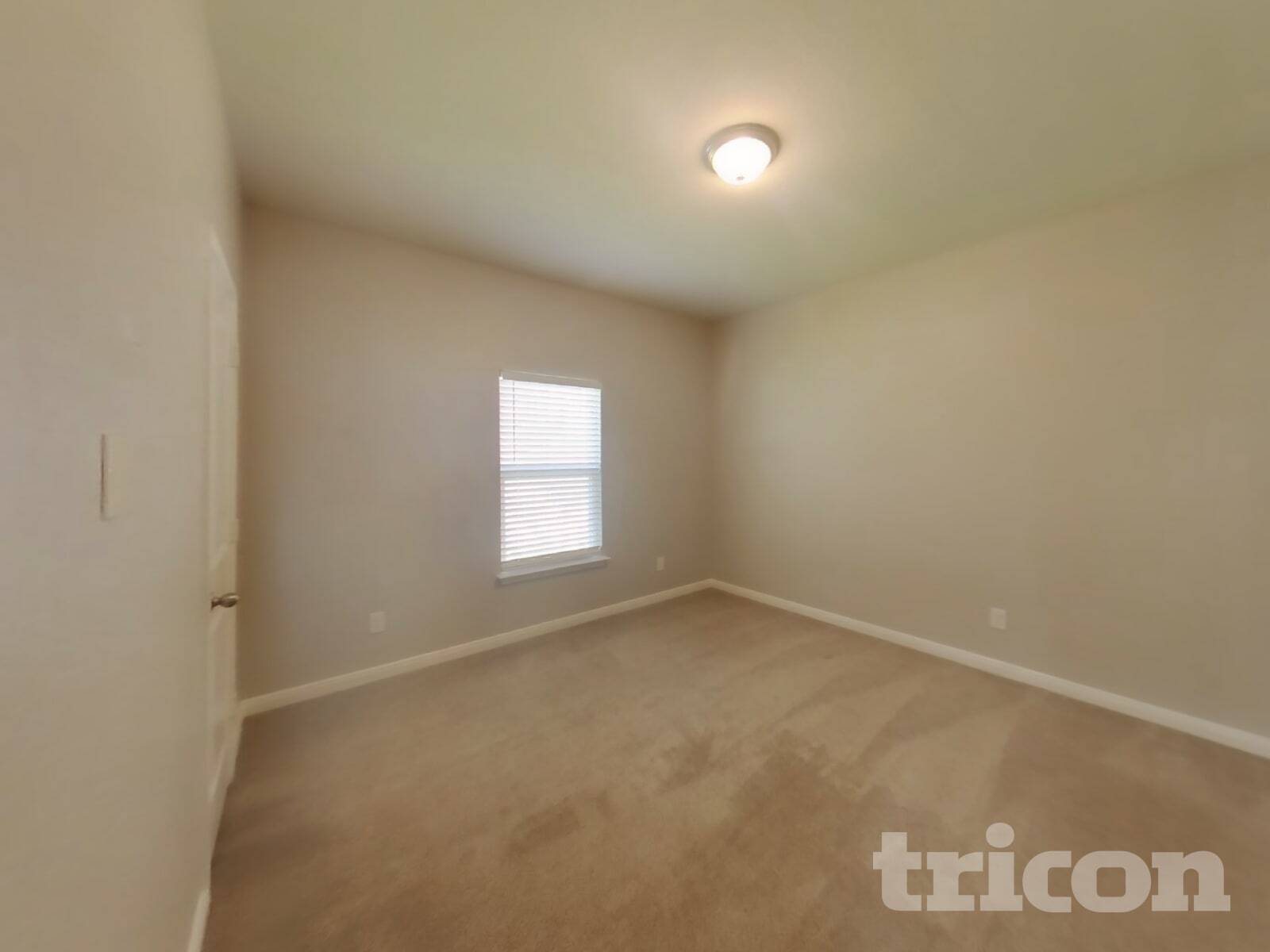 Building Photo - 210 Posey Pass