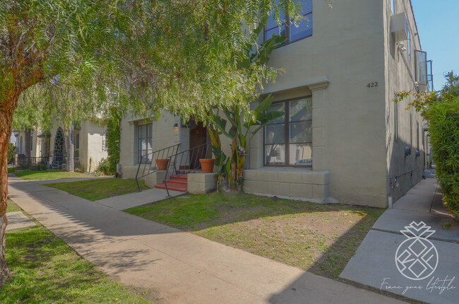 Building Photo - 424 N Ogden Dr