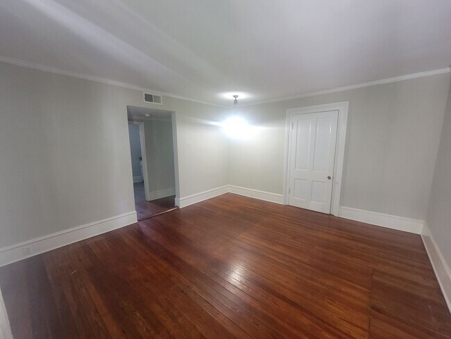 Building Photo - 1330 Wingfield St