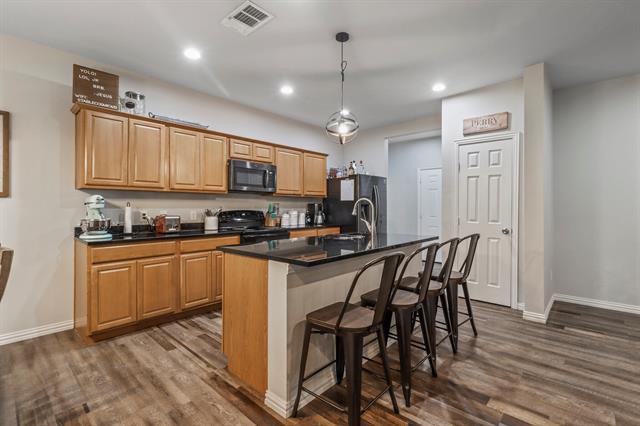 Building Photo - 605 Madeline Ct