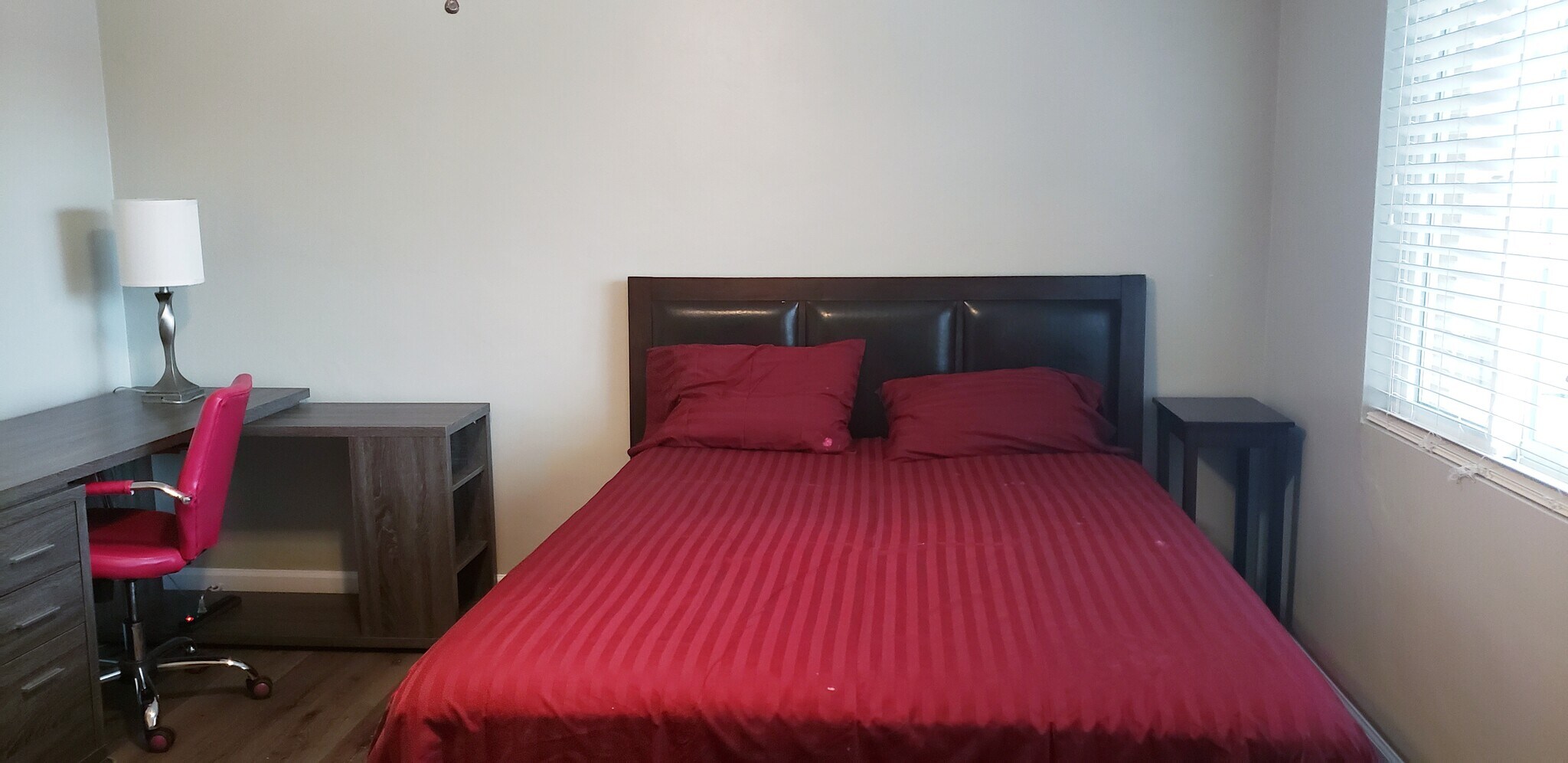 Room 2 - 8237 E Lewis Ave
