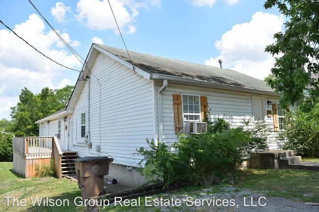 Building Photo - 722 Lena St