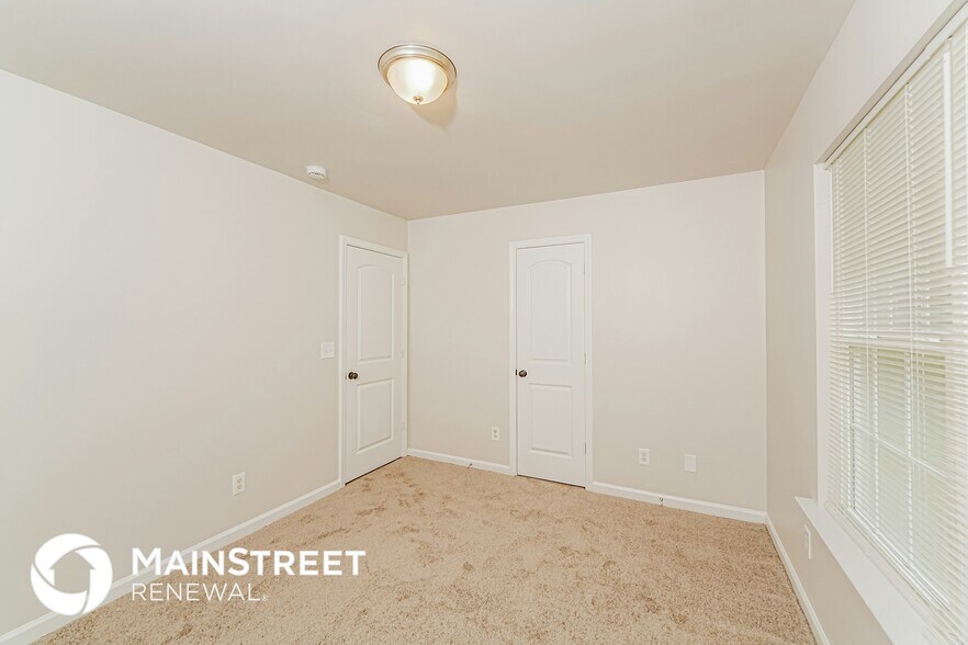 Building Photo - 40 Cedar Ridge