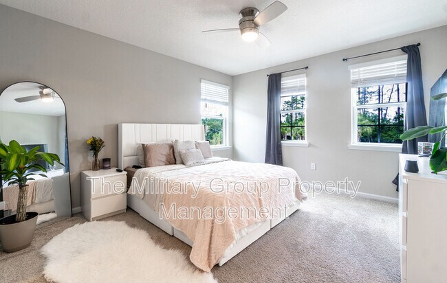 Building Photo - 9322 Scaup Way