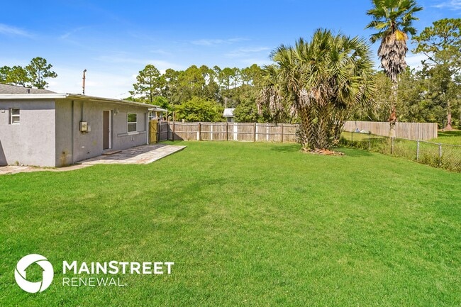 Building Photo - 2065 West Pkwy