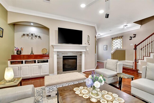 Building Photo - 1119 Sopris Dr