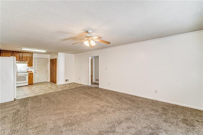 Building Photo - 4355 E Paulding Dr