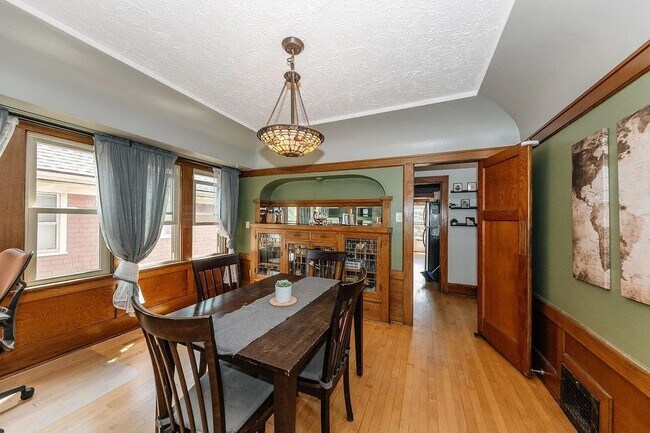 Building Photo - DG-1549/1551 N 57th Street