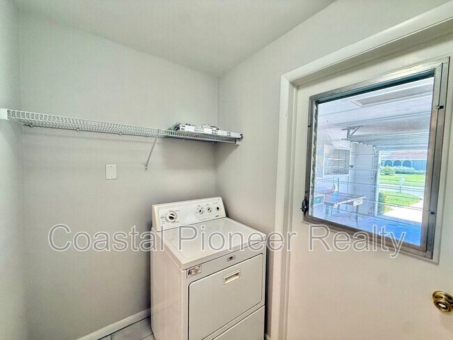 Building Photo - 14903 Imperial Point Dr N